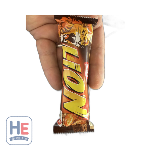 Nestlé Lion Caramel Chocolate Bar 42g (1.5oz) | HE hero 7613287910561
